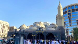 Masjid Al-Ghamama